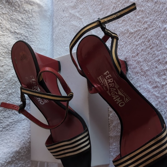 Salvatore Ferragamo Sandals - Picture 8 of 8